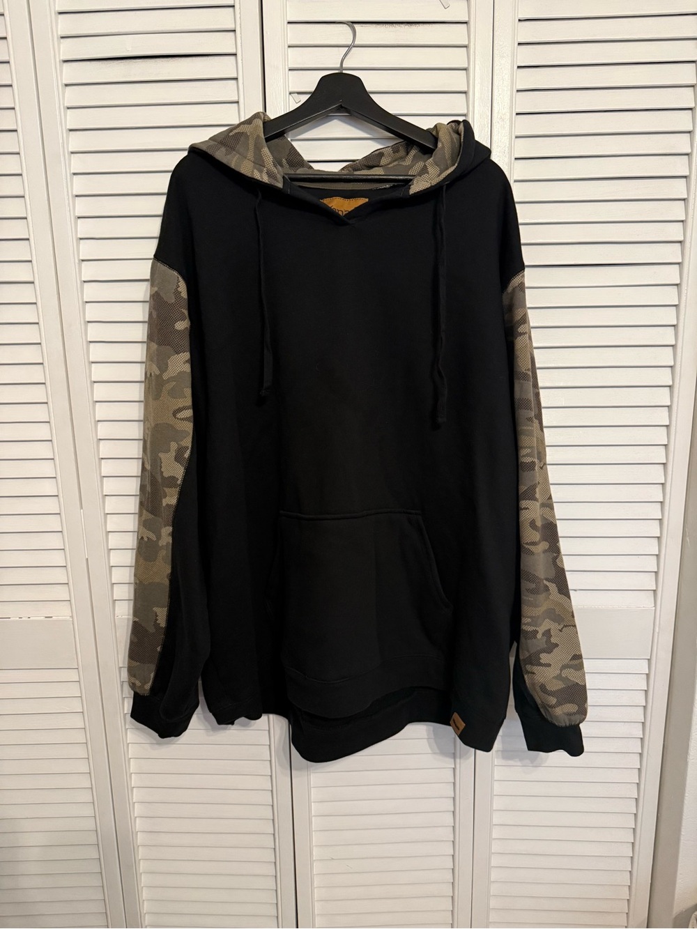 Venado Men's Pullover Hoodie Black Camo Sleeves Drawstring w/ Pocket 3XL